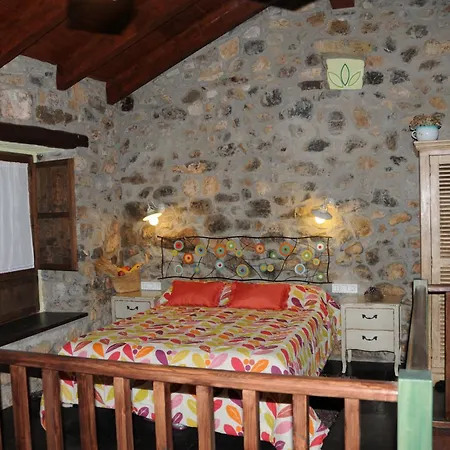 Casa de Campo Entre Babia Y La Luna