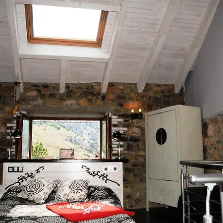 Entre Babia Y La Luna Casa de Campo *