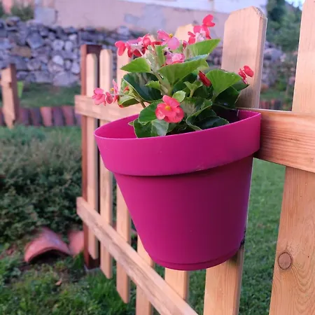 Hétvégi ház Entre Babia Y La Luna *