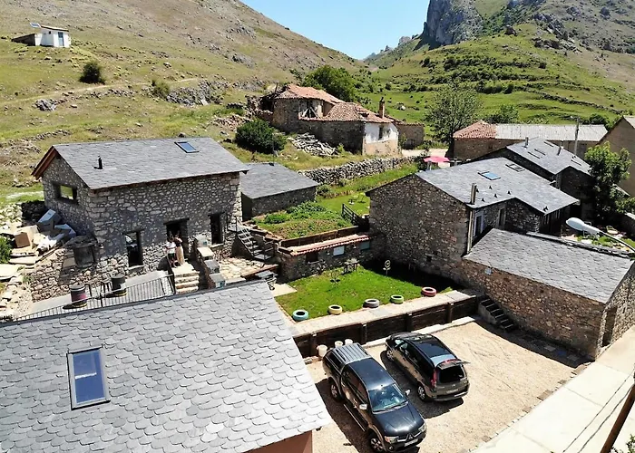 Entre Babia Y La Luna Gospodarstwo wiejskie